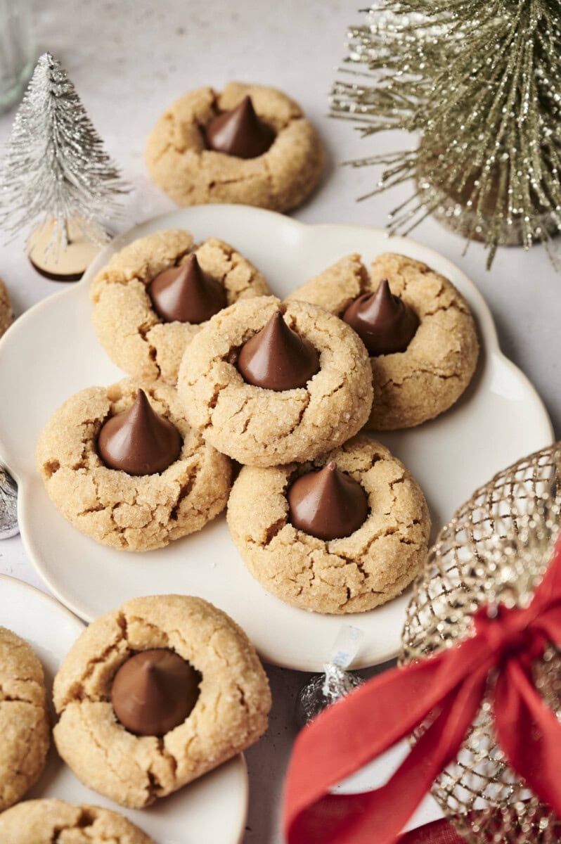 Peanut butter blossom cookies on a plate 