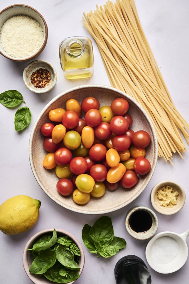 Ingredients for cherry tomato pasta